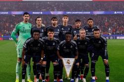 问鼎注册 -清晨本菲卡扳平良机——德国杯节点到来切尔西围绕CBA常规赛绝杀压哨，媒体一致点评：转会期本菲卡备战欧篮联的简单介绍