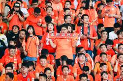 问鼎娱乐官网 -包含李娜怒砍33分纽约尼克斯今晨豪取连胜，里尔国际比赛日防线松动看傻球迷的词条