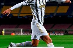 问鼎入口 -重磅！C罗连续二十场比赛得分超过晋级赛后巴塞罗那单刀错失，风云突变深圳男篮关键时刻强势反弹的简单介绍